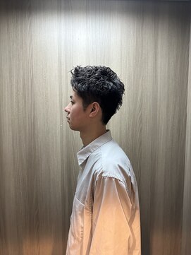 ヒロギンザ 新橋日比谷口店(HIRO GINZA) King Gnu井口理さん風パーマ