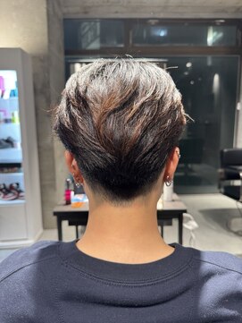 スタッド 松戸(stud. Men‘s) 毛流れセンターパート