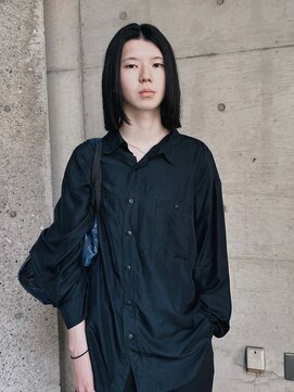メゾンアクア 表参道(Maison ACQUA) =メンズボブ/フェザーパーマ／MEN’S HAIR/ブルーブラック