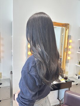 コワファースト  させぼ五番街店(COIFF1RST) アッシュグレー