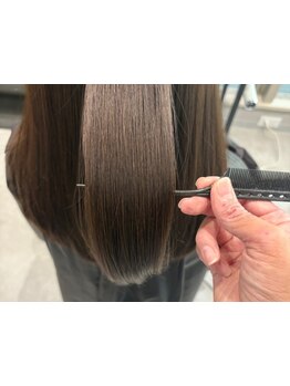 経験豊富なスタイリストがあなたの髪質やライフスタイルに合わせてご提案！