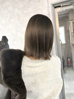 イデアル(Ideal)&nbsp;ボブ/ミニボブ/切りっぱなしボブ/外ハネ/外ハネボブ/前下がり