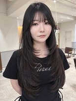 シキ(SIKI)&nbsp;ニュアンスレイヤー小顔レイヤーフェイスレイヤーペールベージュ