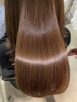ロゼラヴィ(rosee Ravie)&nbsp;AVEDAカラー+「国内最高峰」ダメージレストリートメント