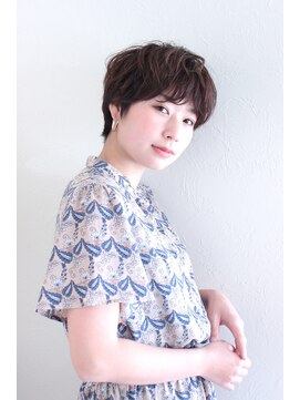 ヘアメイク シュシュ(Hair make chou chou) 大人かわいいピンクベージュ小顔クールショートボブルフ20代30代