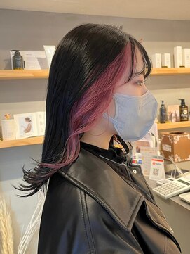 ホーム(HOME) ブリーチインナーカラーピンクカラー前髪カットトリートメント