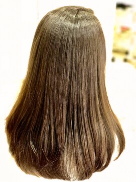 サクララ(Sakura la) 艶髪ストレート