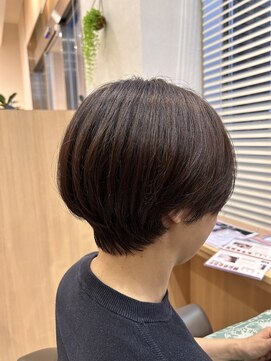 ウイバイファースト(u'i by first) ショート/スッキリ/ツヤ/丸み