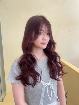 スニュウ(snuw) レッド系カラー