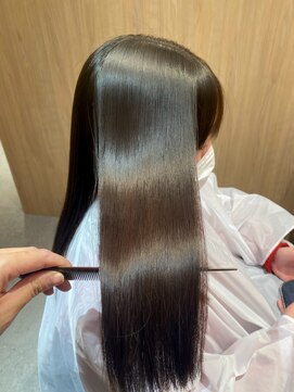 ヘアメディカルサロン 大阪梅田 髪質改善/トリートメント/ストレート/縮毛矯正