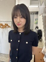 ヘアー バトン(hair vaton) 透けるオリーブカラー