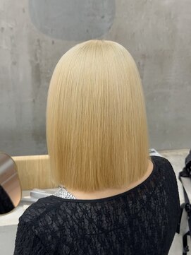 エクラ(ECLAT) ブロンドカラー