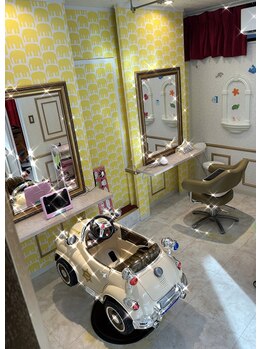 ヘアーパーティーキッズ(hair party kids)の写真/子供が喜ぶ内装に心躍る♪大人は個室でリラックス！あなただけの癒やし空間へ★