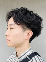 イラカ(elaka) 刈り上げ×ツーブロック×ニュアンスパーマ