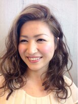 コンフォート バイ エム インターナショナル(comfort by EMU international)&nbsp;ふんわりカールで大人かわいいスタイル