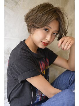 ロイジー(roijir) roijir☆難波茉帆☆ラフ感ショート☆03-6447-2205