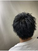 センターパートマッシュ×ブルーブラック