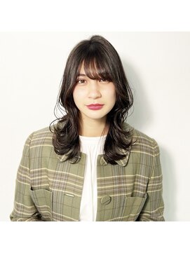 フロー 柏店 92(FLOW) くびれミディアムレイヤー × オリーブグレージュ