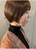 乾かすだけでまとまる、首に沿うおしゃれショート