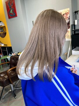 ダニーコウベ(Danny kobe) グレージュ