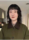 黒髪ウェーブパーマ/伸ばしかけパーマ/ミディアムウルフパーマ