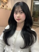 ユニ 原宿(uni)&nbsp;韓国ヘアくびれるヨシンモリヘアシースルーバング原宿