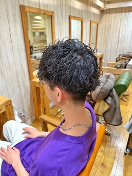 ザ ファースト キャリー(The First Carry) おすすめ!10代/20代/30代から大人気!ツイストスパイラルパーマ