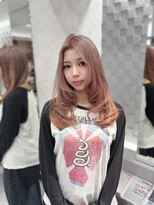 ジーナ 名駅(XENA.)&nbsp;《chii》ピンクベージュ/ブリーチカラー/ミディアムレイヤー