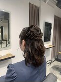 ピンを使わないハーフアップ