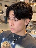 アンサー 渋谷(ANSWER)&nbsp;センターパートシースルー毛流れフェザーパーマ大人ヘア韓流