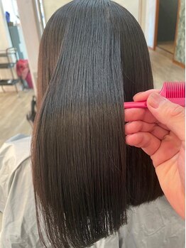 JILL-hairの骨格補正カット×髪質改善で乾かすだけでキマる◇360°美しいヘアスタイルをお届け。