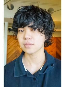 エルマノ 仙川(L mano) 〈○19〉メンズパーマブリーチフェードツーブロックスパイラル