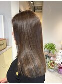 明るめベージュカラーに髪質改善トリートメントを