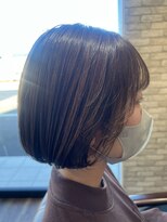 アンドブルー(and BLUE) 伊勢崎/顔まわりに軽さを加えた大人ボブ