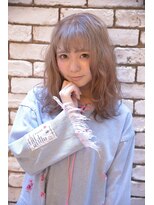 コア 新宿(CORE)&nbsp;ダブルカラー×ミルクティーベージュカラー