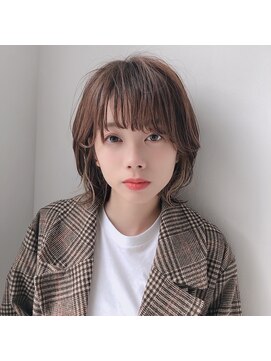 ヘアーアンドメイクトラスト(HAIR&MAKE TRUST) ボブ/ショートボブ/切りっぱなしボブ/イルミナカラー