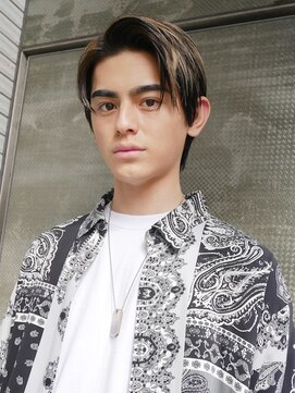 ブルーダー(Bruder) ハイライトコンマバングスタイル 2ブロックなし