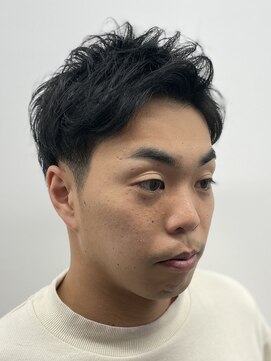 リバティシェアバーバー 銀座(LIBERTY SHARE BARBER) 王道ビジネスツーブロックメンズカット/前髪上げ/銀座<理容室>