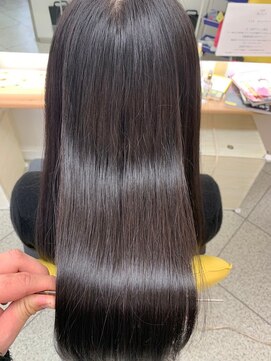 雨とランプ 髪質改善『ヘアエステ』【雨とランプ 縮毛矯正 琴似　髪質改善】