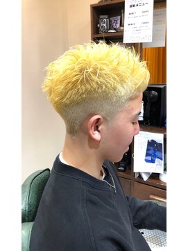 バーバー アカダマ スパイキーショート