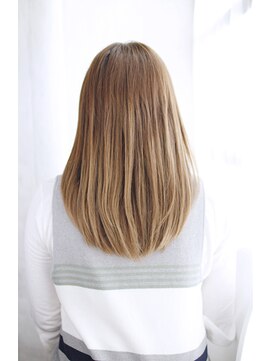 シュシュット(chouchoute) 髪質改善前髪インナーグレージュピンクベージュマチルダボブ/017