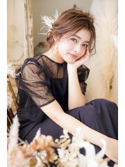 《ヘアセット》大人かわいい定番のシニヨンスタイル