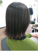 外ハネミディアムボブ