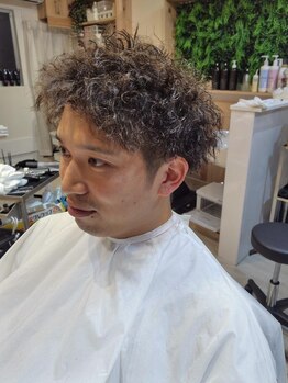 エマノン(EMANON)の写真/梅屋敷徒歩5分◆ニュアンスやスパイラルなど幅広いパーマに対応！理想や髪質に合わせたデザイン提案が◎