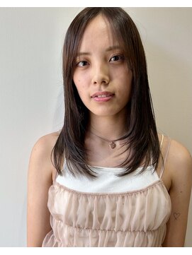 ルッツ(Lutz) ナチュラルレイヤー