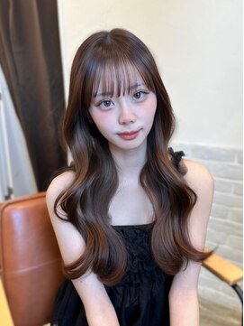 アイドットプラス 表参道(i.+omotesando) ウェーブヘア×ニュアンスカラーで魅せる柔らかさ