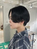 センターパートハンサムショート/ショートカット/表参道/原宿