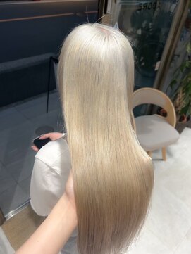 アドア 横浜(ADORE) 【ADORE 横浜】ホワイトブロンド