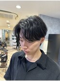 ニュアンスパーマセンターパート毛流れ
