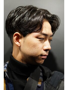 銀座 シノ 灯(shino HANARE) センターパートスタイル